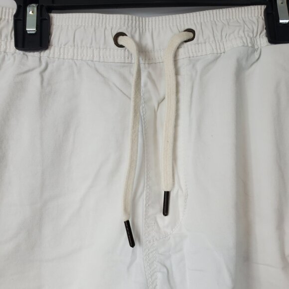 Hollister California White Mens Jogger Shorts Pull On 7in Sz Large - Picture 4 of 11